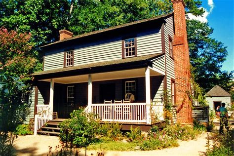 These 14 Charming Farmhouses In Georgia Will Make You Love The Country