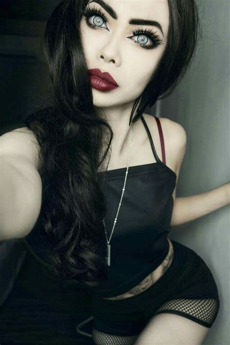 Goth Model Wylona Hayashi In 2019 Gothic Beauty Goth Girls Goth Beauty