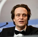 August Diehl spielt Bauhaus-Gründer Gropius in ZDF-Serie - WELT