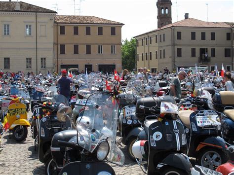 Vespa World Days Mantua