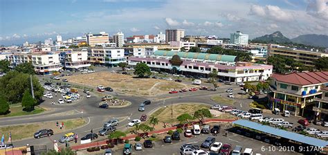 The park is located about 24 kilometers from tawau town center. Skyline of Tawau