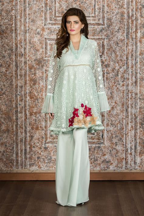 25 Latest Trends In Pakistani Party Dresses 2018 Dresses