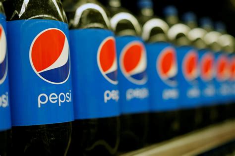 Pepsico Posts Flat Sales Plans To Trim Jobs Wsj