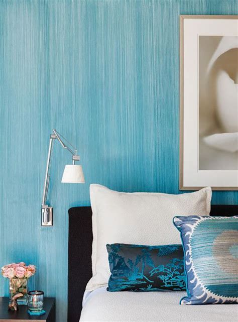 A good rule of thumb is to paint the ceiling last if you're going to do. 10 Decorative Paint Techniques for Your Walls