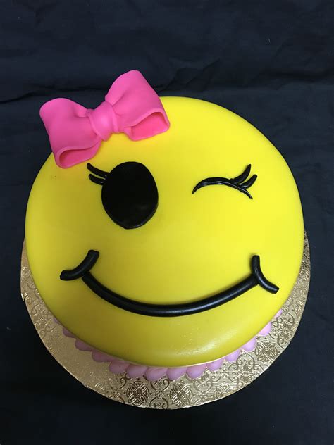 Emoji Birthday Cake Emoji Birthday Cake Cake Designs Birthday Emoji Cake