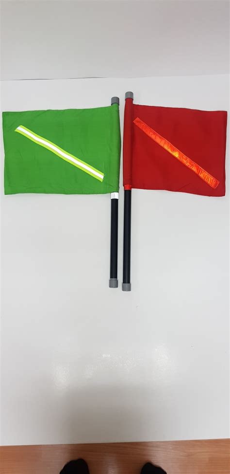 Flag Red And Green Chang Heng Road Safety Malaysia