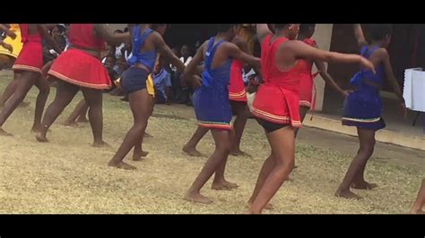 Zulu Maidens Dance Routine Youtube