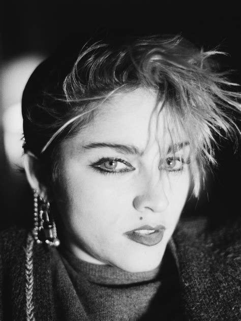 Madonnas Beauty Evolution 28 Of Her Most Iconic Looks Madonna Looks Madonna Beauty Hair Makeup