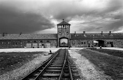 Trumps Critics Desecrate The Holocaust Wsj