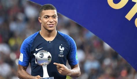 Know footballer's bio, wiki, salary, net worth including his dating life while 32 countries were showcasing their players, french football team has kylian mbappe, who came to. Kylian Mbappé "será el mejor del mundo" y el heredero ...