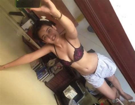 Akshara Haasan Nude Photos And Videos Thefappening