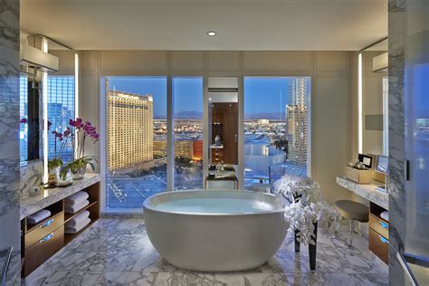 10 Most Romantic Las Vegas Hotels With A Map