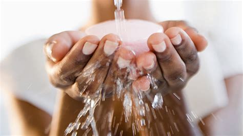 Here S Why You Don T Need To Shower With Soap Health