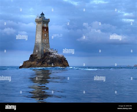 Phare De La Vieille Old Lighthouse Strait Raz De Sein Pointe Du Raz