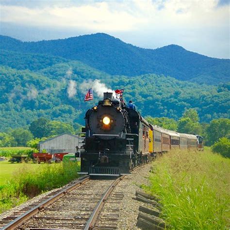 Great Smoky Mountains Railroad Discover Jackson Nc Smokey Mountains