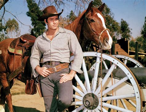 Clint Walker Reminisces About Making The Classic Western That Made Him