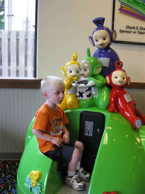 Teletubbies Ride Chuck E Cheese Car Pictures