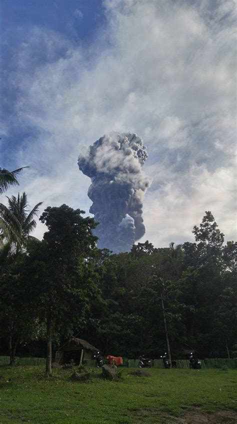 Bulusan Volcano Eruption This Afternoon No Direct Danger News From