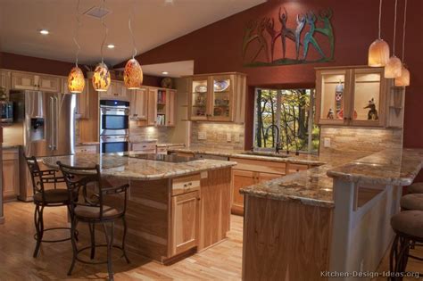 I have light blonde maple cabinets and dark countertops. Pictures of Kitchens - Traditional - Light Wood Kitchen ...