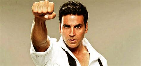 Dont Fall For Six Or Eight Pack Abs Says Akshay Kumar Nowrunning