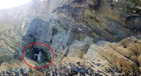 Virgin Mary Spotted In Cliff In Couples Holiday Snaps Of Cornish