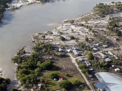 Tsunami Hits Samoa Cbs News