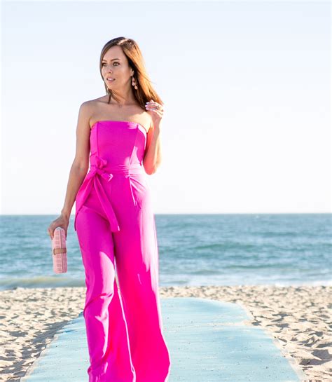 What To Wear To A Beach Wedding Summertime Fashion