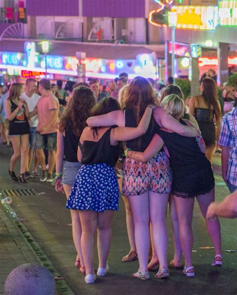 Magaluf Bar Where Teenage Girl Performed Sex Act On 24 Men Closed And Fined £43k Mirror Online