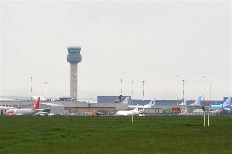 East Midlands Airport Escapes £125m Parking Price Fixing Fine Bbc News