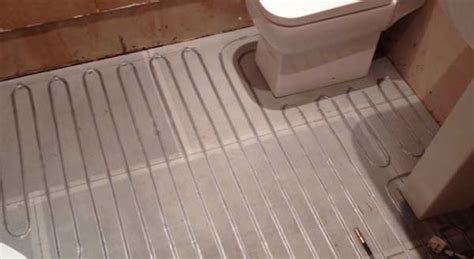 Badkamer Vloerverwarming Voor En Nadelen Elektrisch Watergedragen