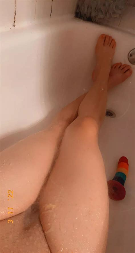 Anyone Want To Worship A Smooth Femboy Nudes Gayfootfetish Nude Pics Org