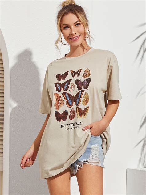 Butterfly And Letter Graphic Oversized Tee In 2020 Oversized Tee