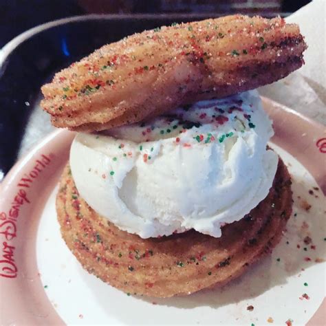 Leticia 💁🏻 On Instagram 5 Churro Ice Cream Sandwich Disneyeats