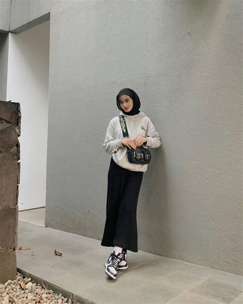 20 Ide Ootd Fashion Hijab Style Yang Kekinian Dan Simpel Mode Casual Hijab Outfit