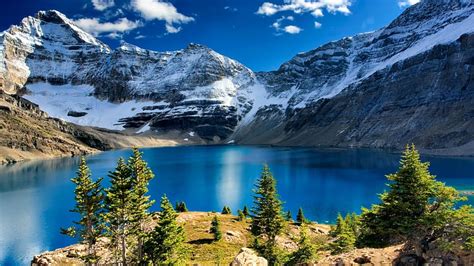 Emerald Lake Yoho Np British Columbia Sky Mountains Canada