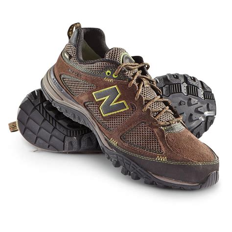 Mens New Balance 900 Gore Tex Trail Shoes Brown Green Trim