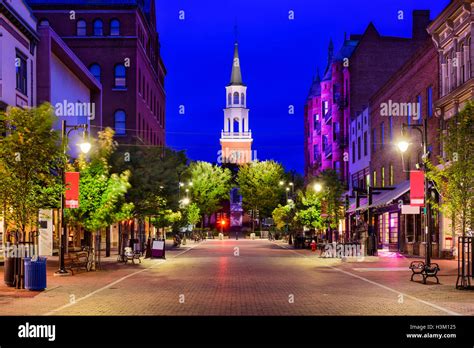 Burlington Nightlife Hi Res Stock Photography And Images Alamy
