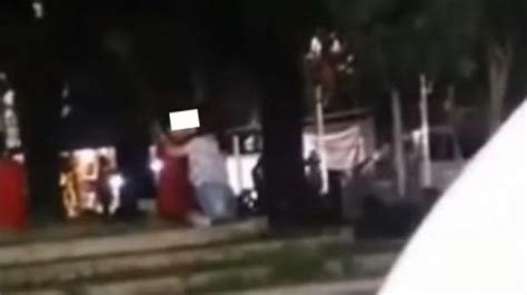 Viral Video Dua Sejoli Asyik Masyuk Mesum Di Alun Alun Jonggol Bogor