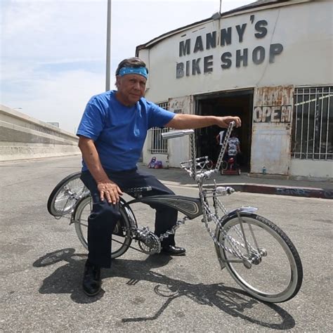 This Is How Lowrider Bikes Are Made At Mannys Bike Shop In Compton Ca