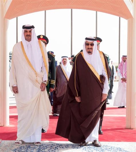 الملك محمد بن سلمان بن عبدالعزيز آل سعود الصفحة الرسمية. الملك سلمان يستقبل أمير قطر تميم في مطار الرياض | دنيا الوطن