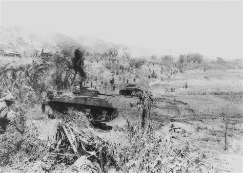 M4a2 Sherman 4th Marine Tank Battalion In Combat On Saipan 1944 World