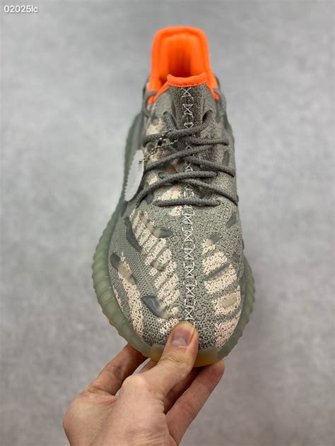 Cheap 2020 Cheap Adidas Yeezy Boost 350 V2 Sneakers Unisex 22517699