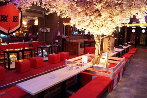 You can walk across it for fantastic. I Darts Tokyo | Bars and pubs in Roppongi, Tokyo