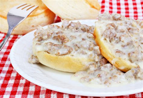 Homemade Biscuits And Gravy Recipe Sauders Eggs