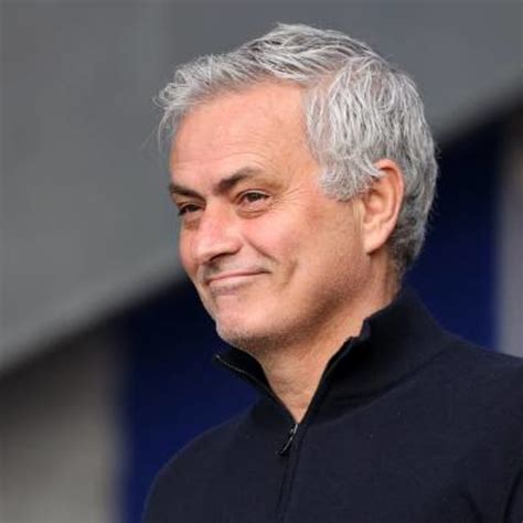 Jose Mourinho Roma Agree To 3 Year Contract Beginning With 2021 22