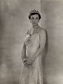 Archives : Marina de Kent en 1936 – Noblesse & Royautés