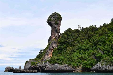 Krabi Island Hopping Is The Best Things To While Visiting The Area This Is Chicken Island