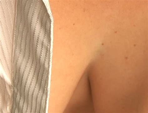 人妻胸チラ胸モロ 5 アダルト動画 ソクミル