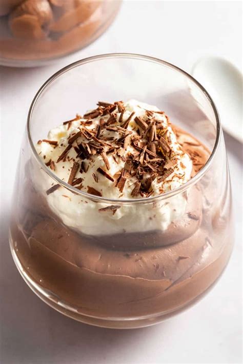 Few desserts are more indulgent than chocolate mousse and this thick and creamy keto chocolate mousse is no exception. Keto Chocolate Mousse- Just 3 Ingredients! - The Big Man's ...