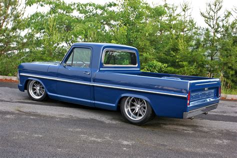 1970 Ford F100 Lowered